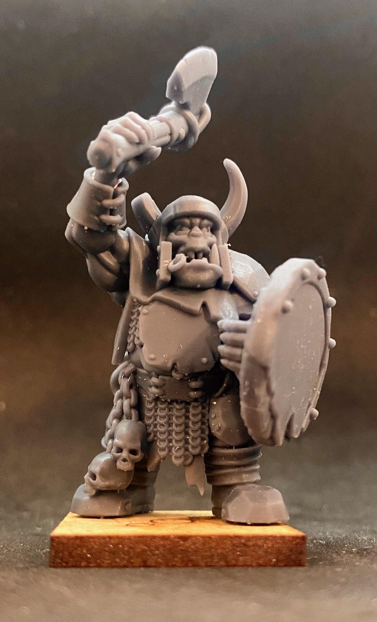 Highlands Miniatures Orks mit Handwaffen
