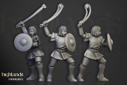 Highland Miniatures Young Sisters