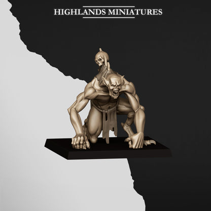 Highland Miniatures - Transilvanya Crypt Ghouls
