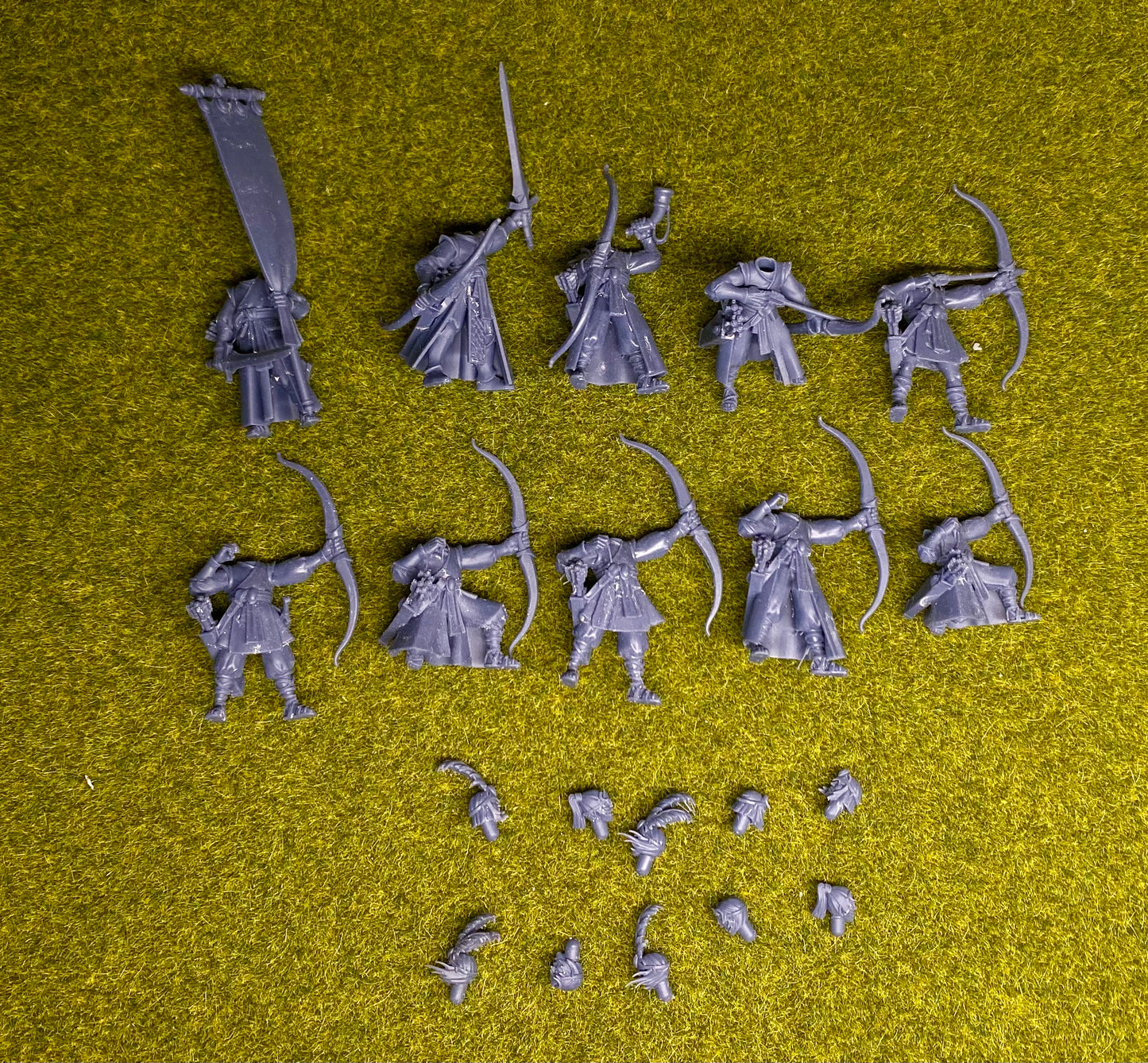 ANGEBOT: Highlands Miniatures Ägäische Elfen Bogenschützen 32mm