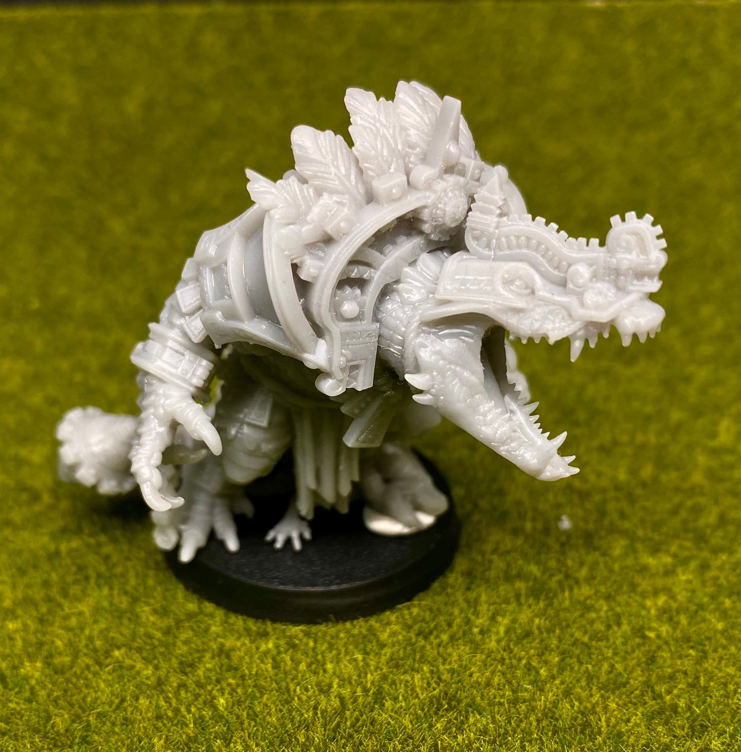 SALE: Brutefun Fantasy Football Echsenmenschen Krokodil-Starspieler