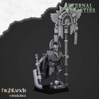 Highland Miniatures - Eternal Dynasties Pharaoh Bannerman