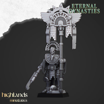 Highland Miniatures - Eternal Dynasties Pharaoh Bannerman