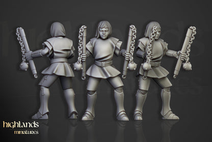 Highland Miniatures Young Sisters