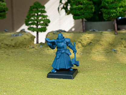Highland Miniatures Sunland Battle Priest