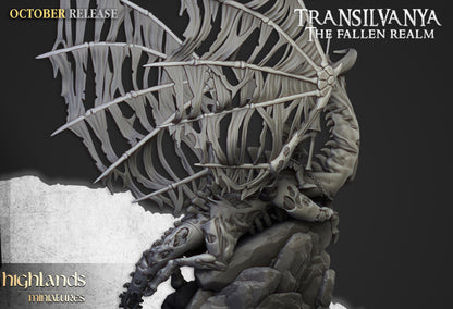 Highland Miniatures Transilvanya - Vampire Lady on Zombie Dragon